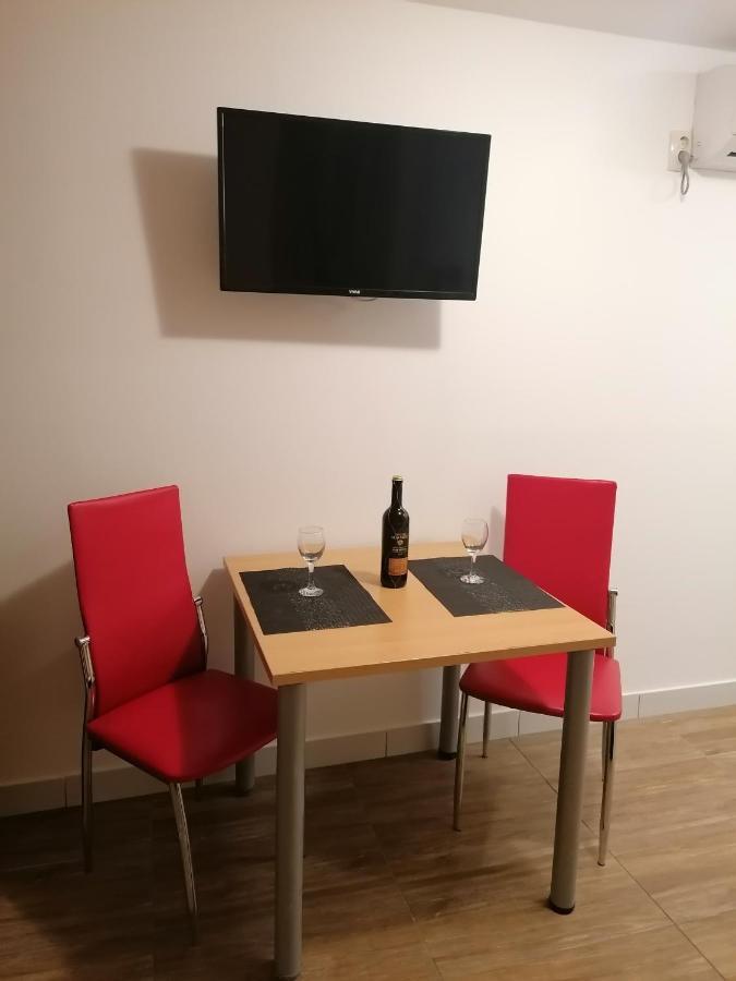 Apartamento Stone House Slatine Exterior foto